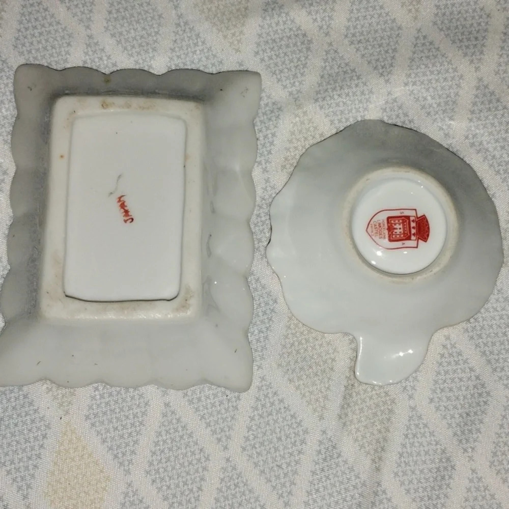 2 piece porcelain small dishes‎ - Picture 2 of 6